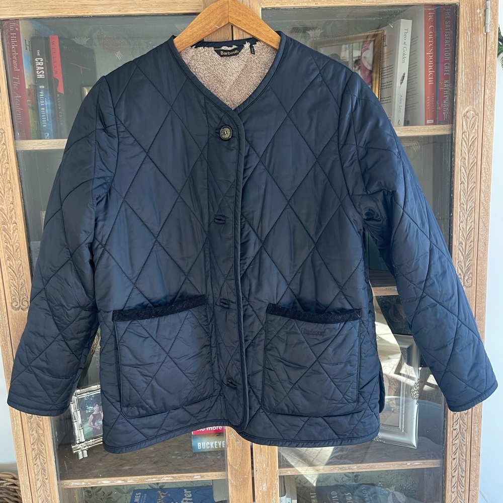 Barbour Navy Quilted Lined Women's Puffer Jacket